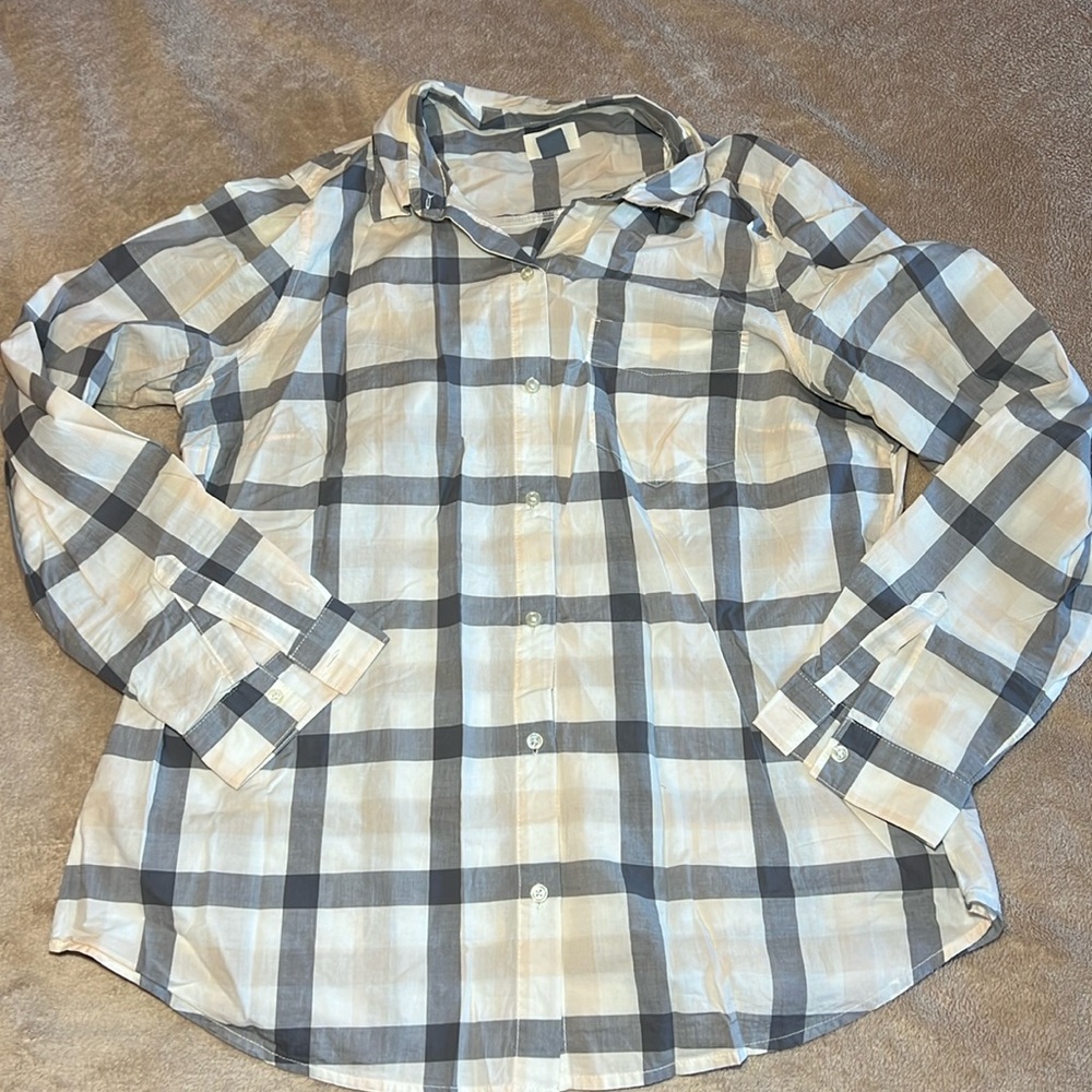 Gently Worn Old Navy Classic Plaid Shirt L